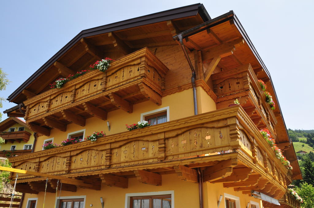 Haus Hoellwart Sankt Johann im Pongau Exterior photo